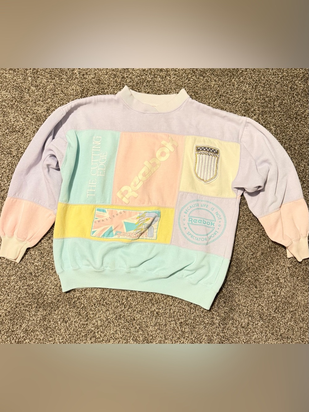 Reebok vintage Pastel Patchwork crewneck Sweatshirt - Lavender, Mint & Yellow